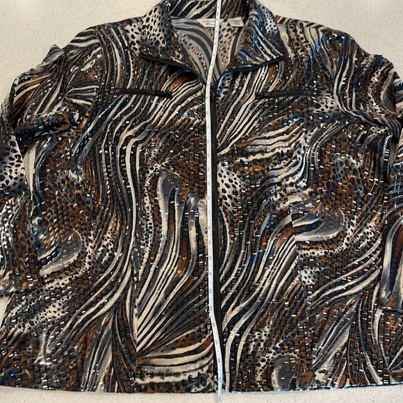 LAURA ASHLEY Woman Size 1X Lightweight Zippered Jacket - Picture 10 of 13